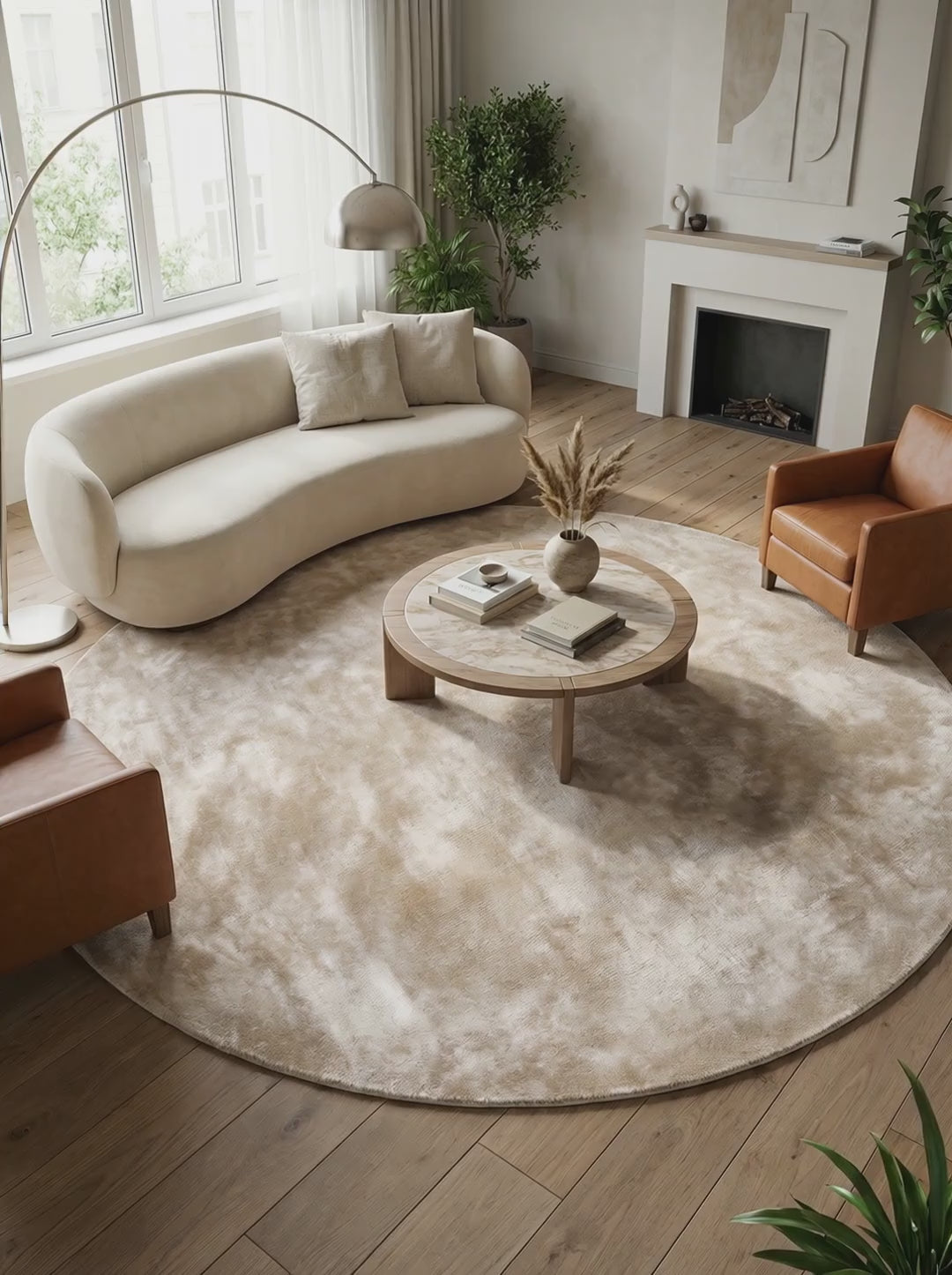 Charger la vidéo : Tapis Rond Viscose Beige Sable - Mondo