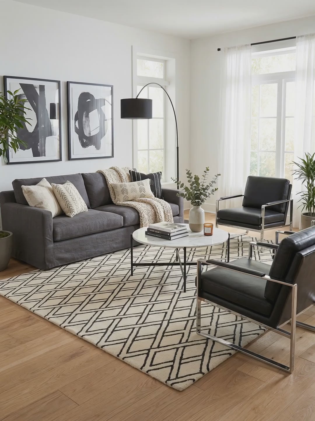 Charger la vidéo : Tapis 100% Laine Ivoire &amp; Noir - Hudson