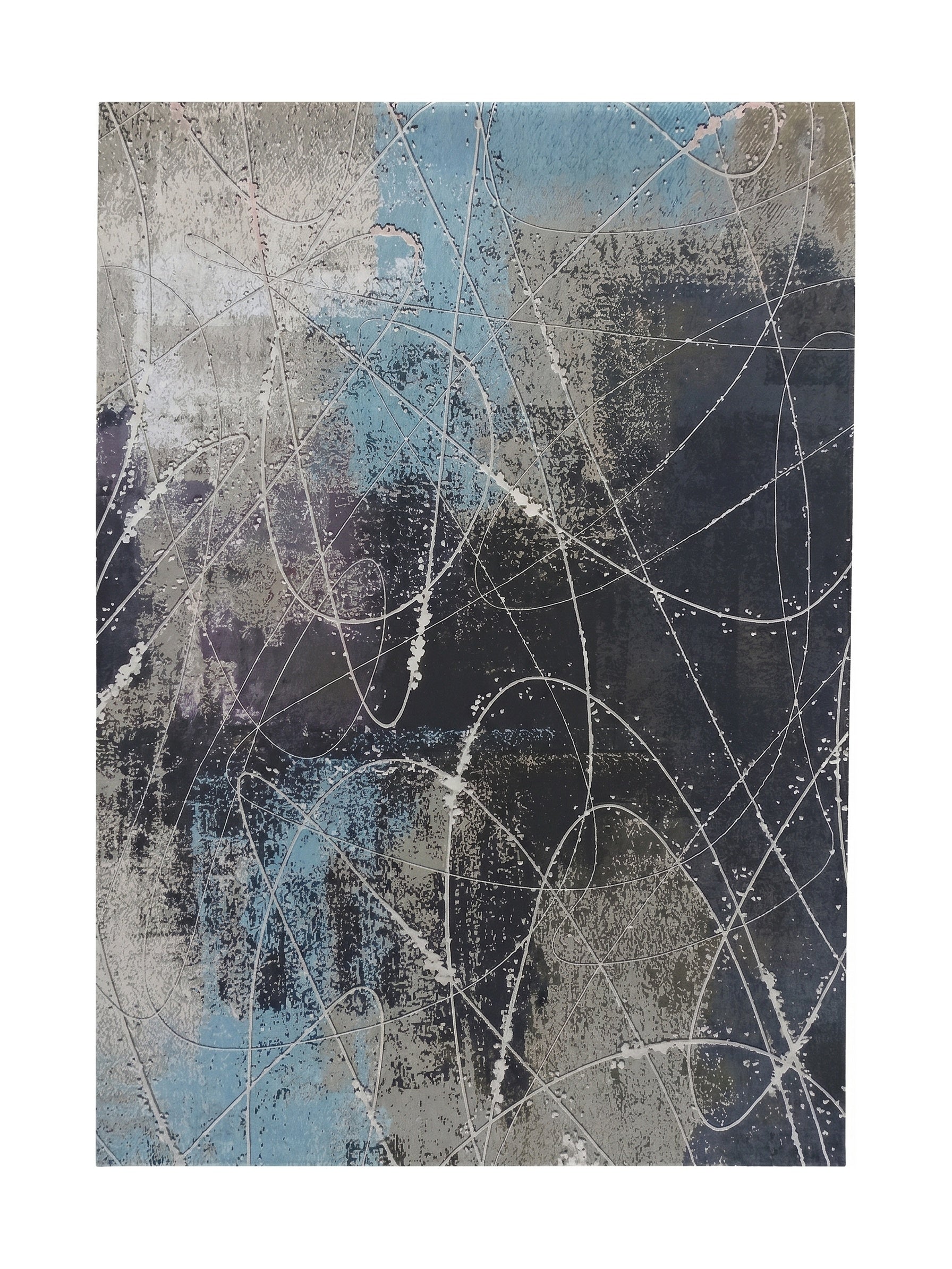 Tapis textile aux tons gris, noir et bleu, orné de motifs abstraits de lignes et éclaboussures blanches