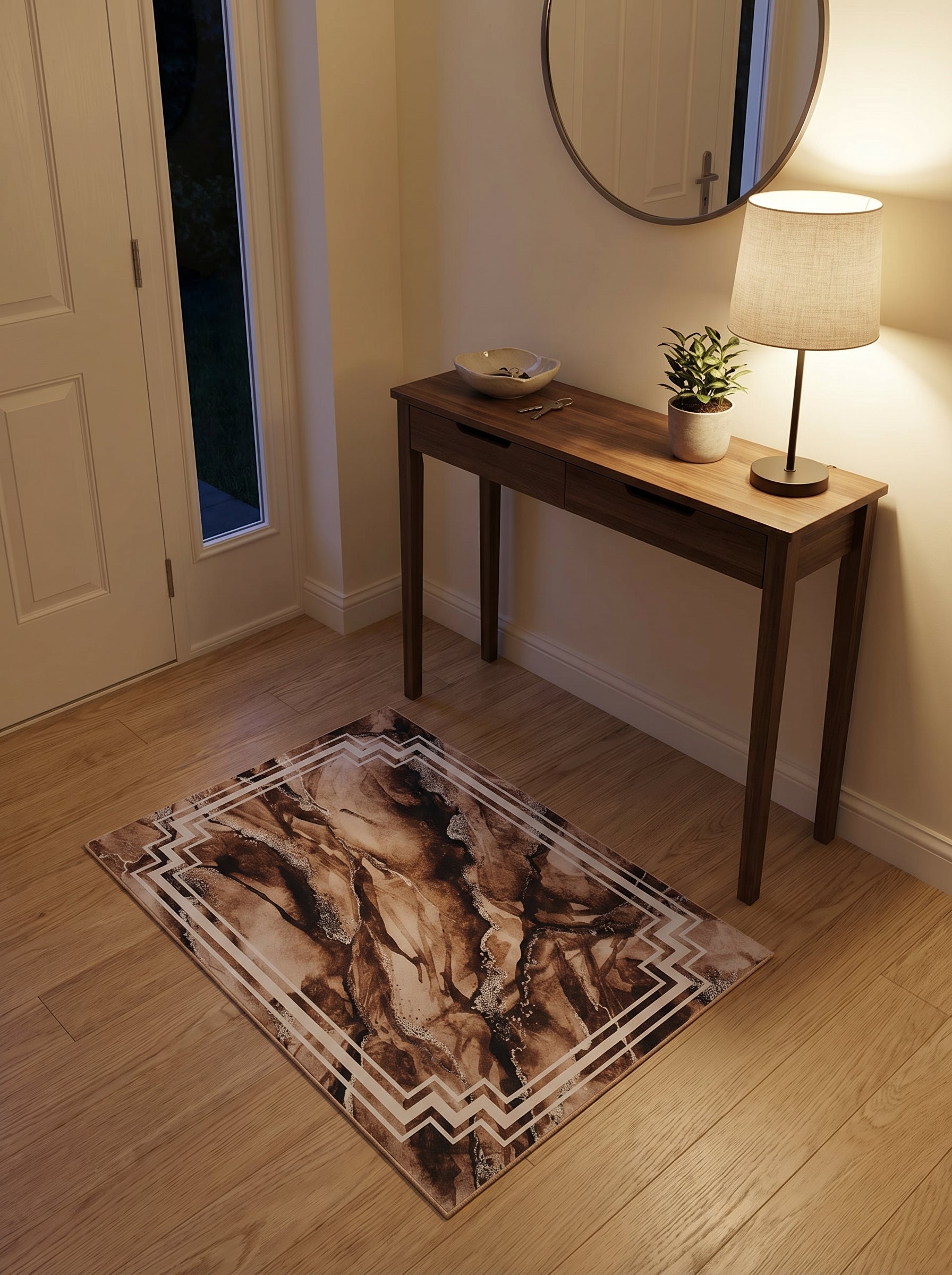 Tapis rectangulaire abstrait marron, beige et gris argenté marbré, orné d'une bordure géométrique Art déco blanche, dans une entrée