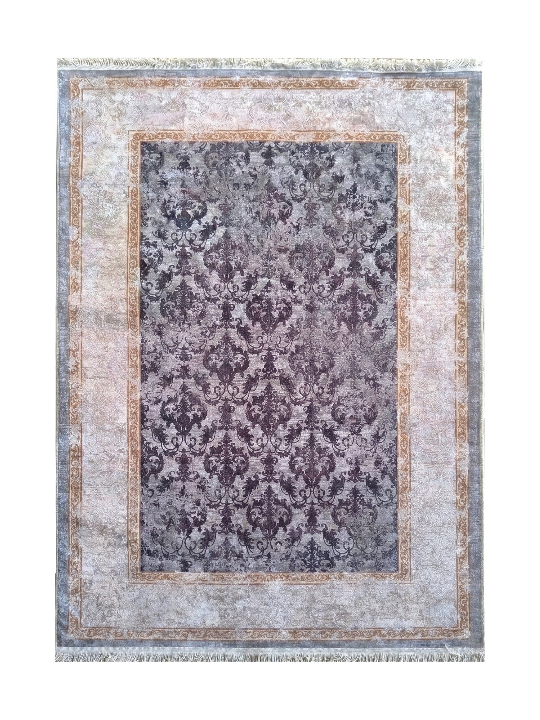 Tapis rectangulaire à motifs floraux damassés pourpres sur fond gris délavé, bordure beige clair et franges aux extrémités