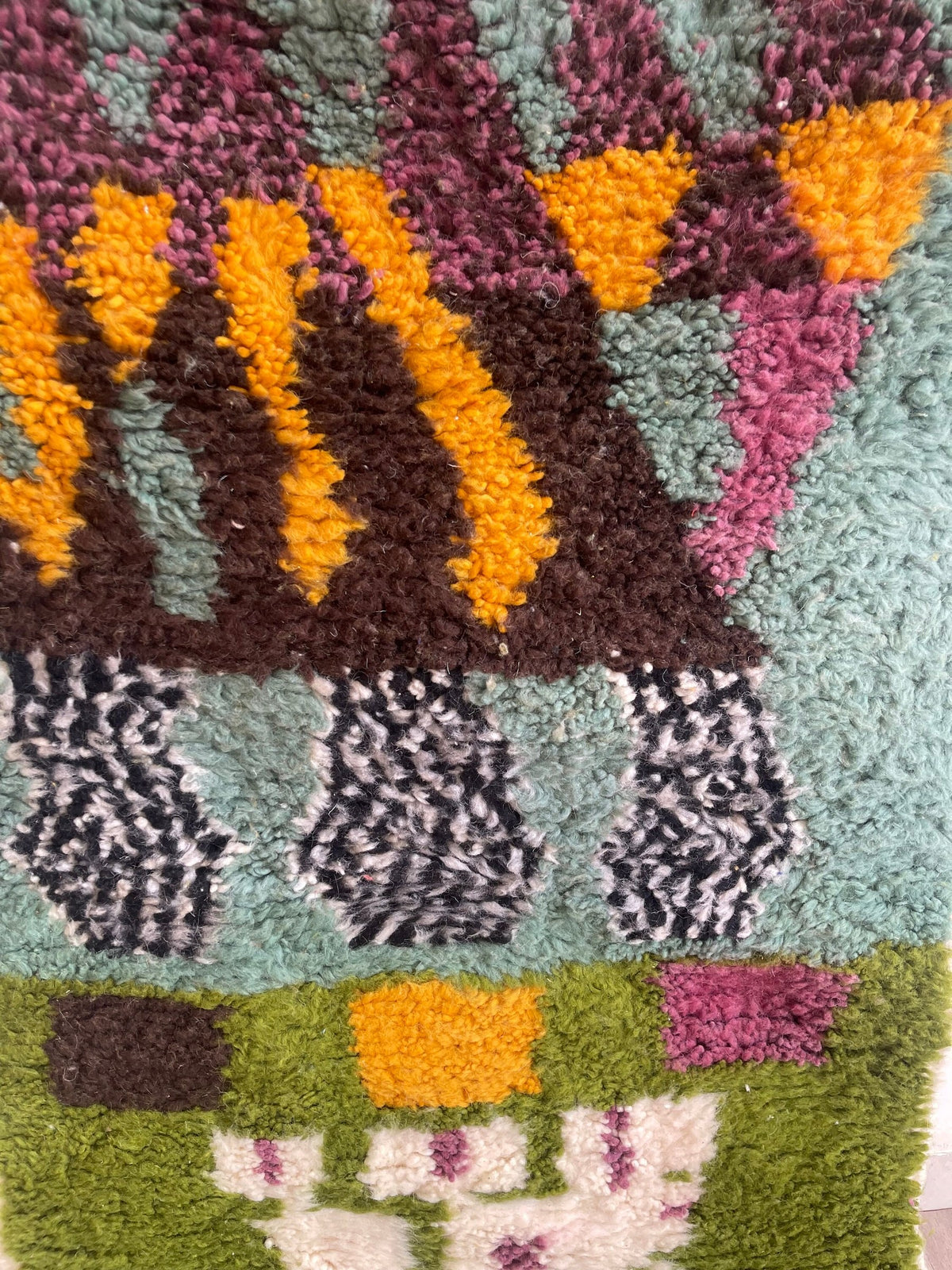 Close-up of a detail of the Kerdous Berber stair runner, irregular lines of the handmade pattern