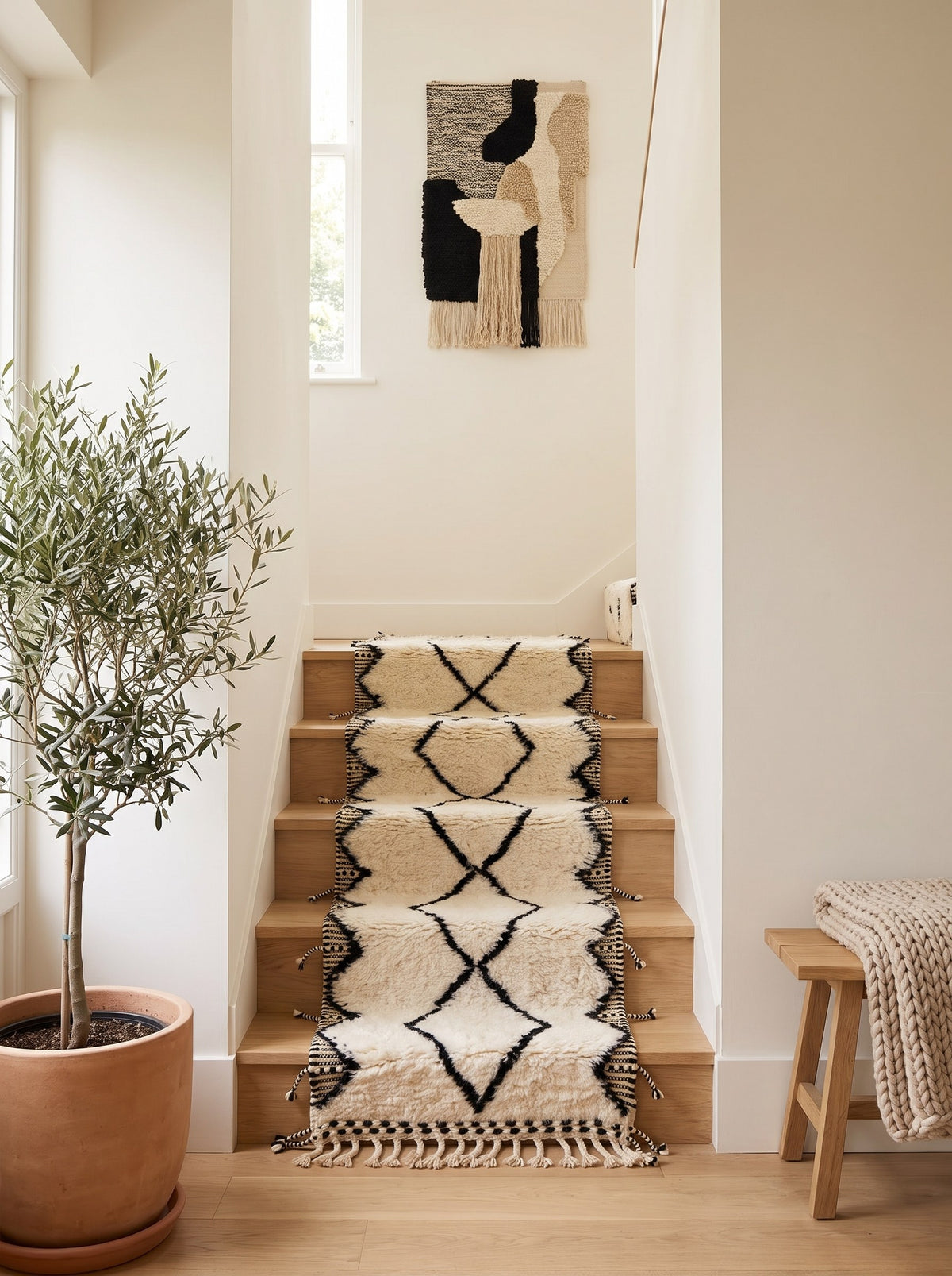 Kandar Berber stair runner, style Beni Ouarain, in white, on a staircase, hand-knotted in Morocco