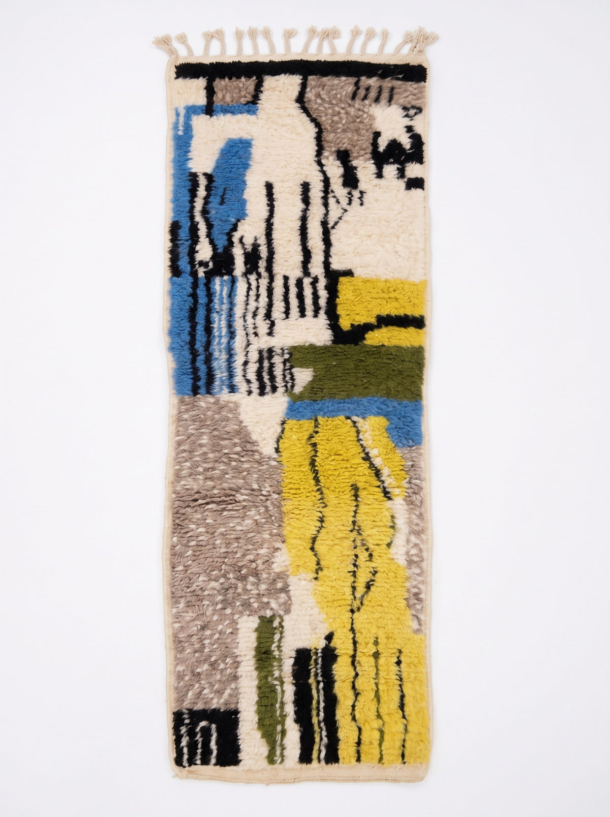 Tapis de couloir berbère coloré jaune et bleu Iznagal vu à plat, couloir, bande noire en haut, bloc bleu strié de noir