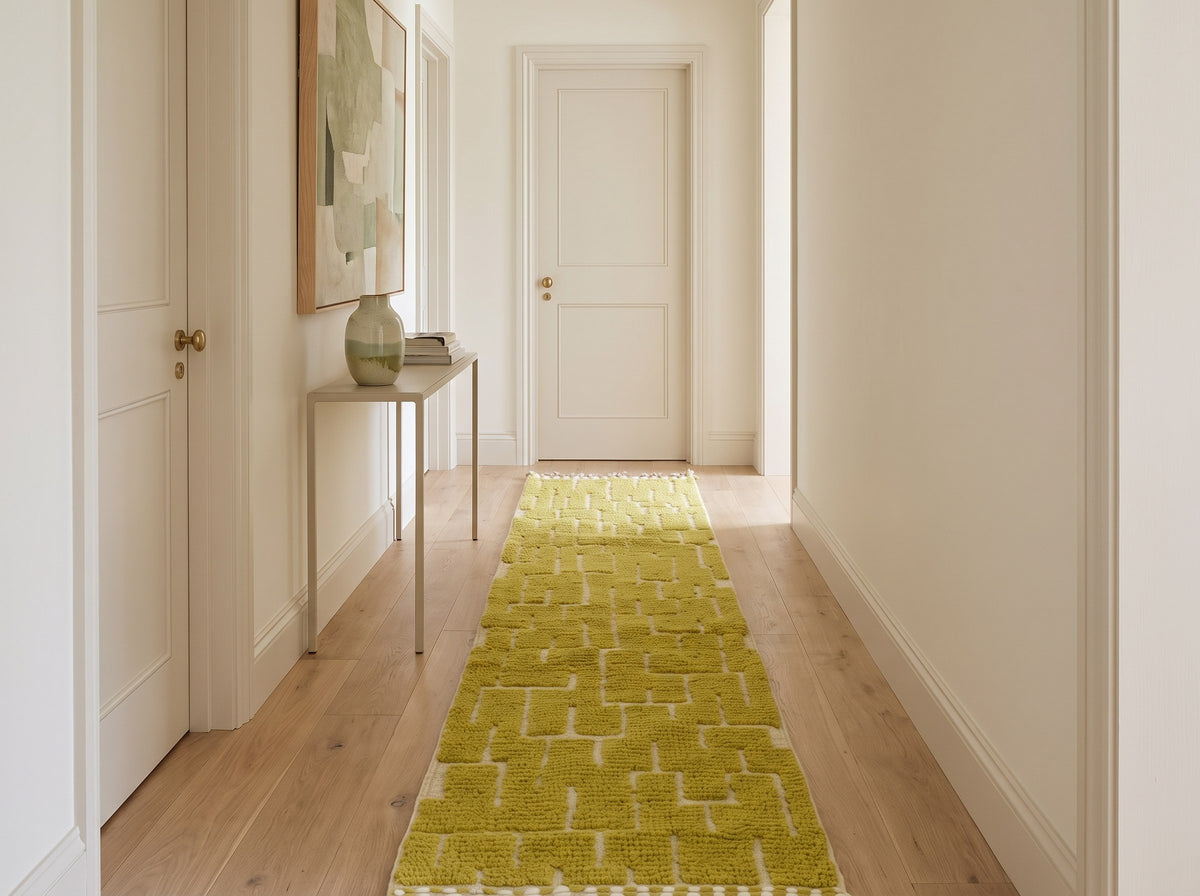 Style déco : intérieur de caractère. Ambiance : lumière naturelle. Pièce : couloir