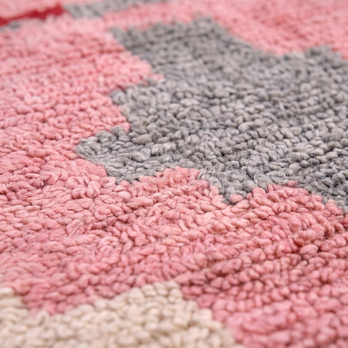 Close-up of a motif on the Timzila Berber runner, medium-pile runner, ecru ground