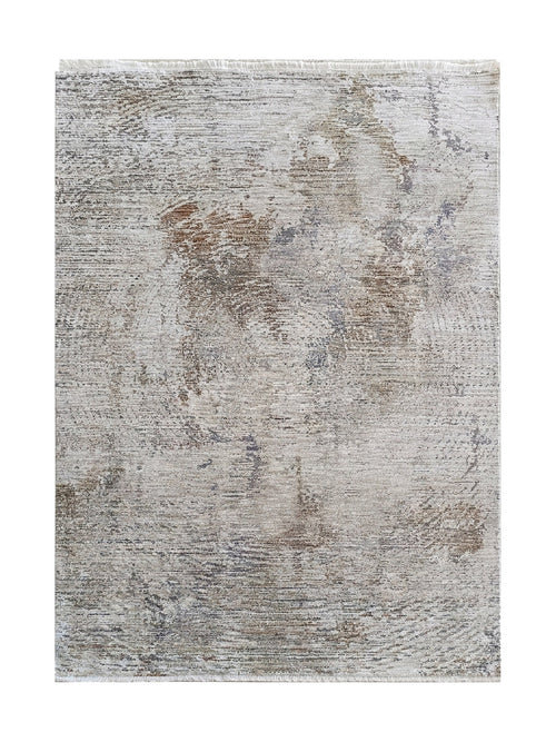 Tapis tissé rectangulaire aux motifs abstraits et vieillis, mêlant du beige, du marron et du gris, bordé de franges