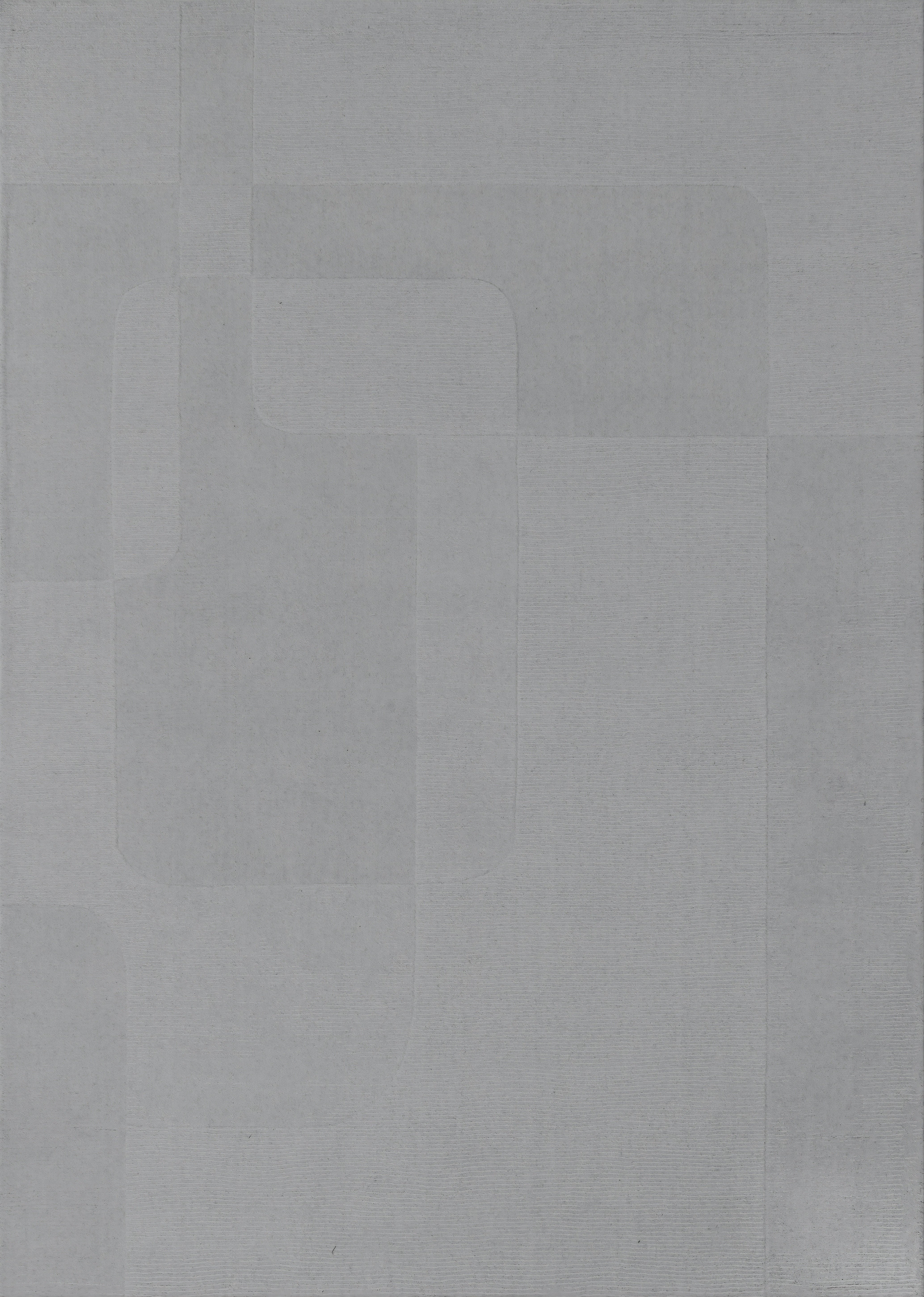 Tapis rectangulaire gris clair avec un motif géométrique abstrait, ambiance minimaliste