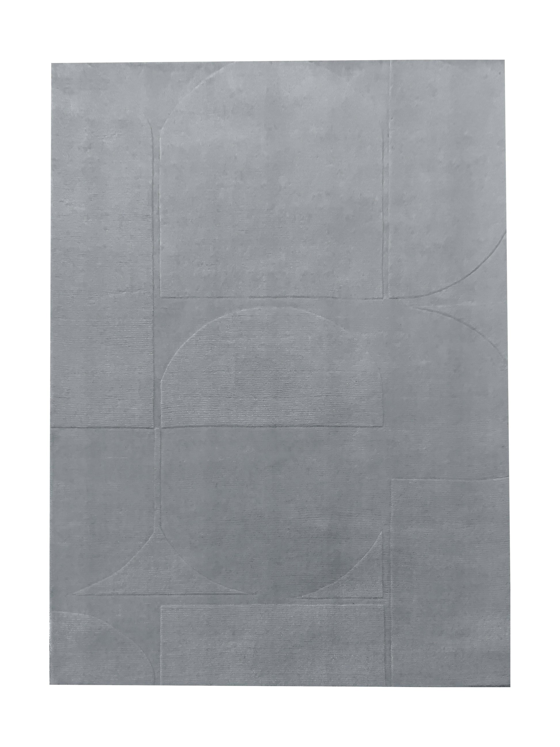 Tapis rectangulaire gris clair, motif géométrique abstrait, ambiance moderne et épurée