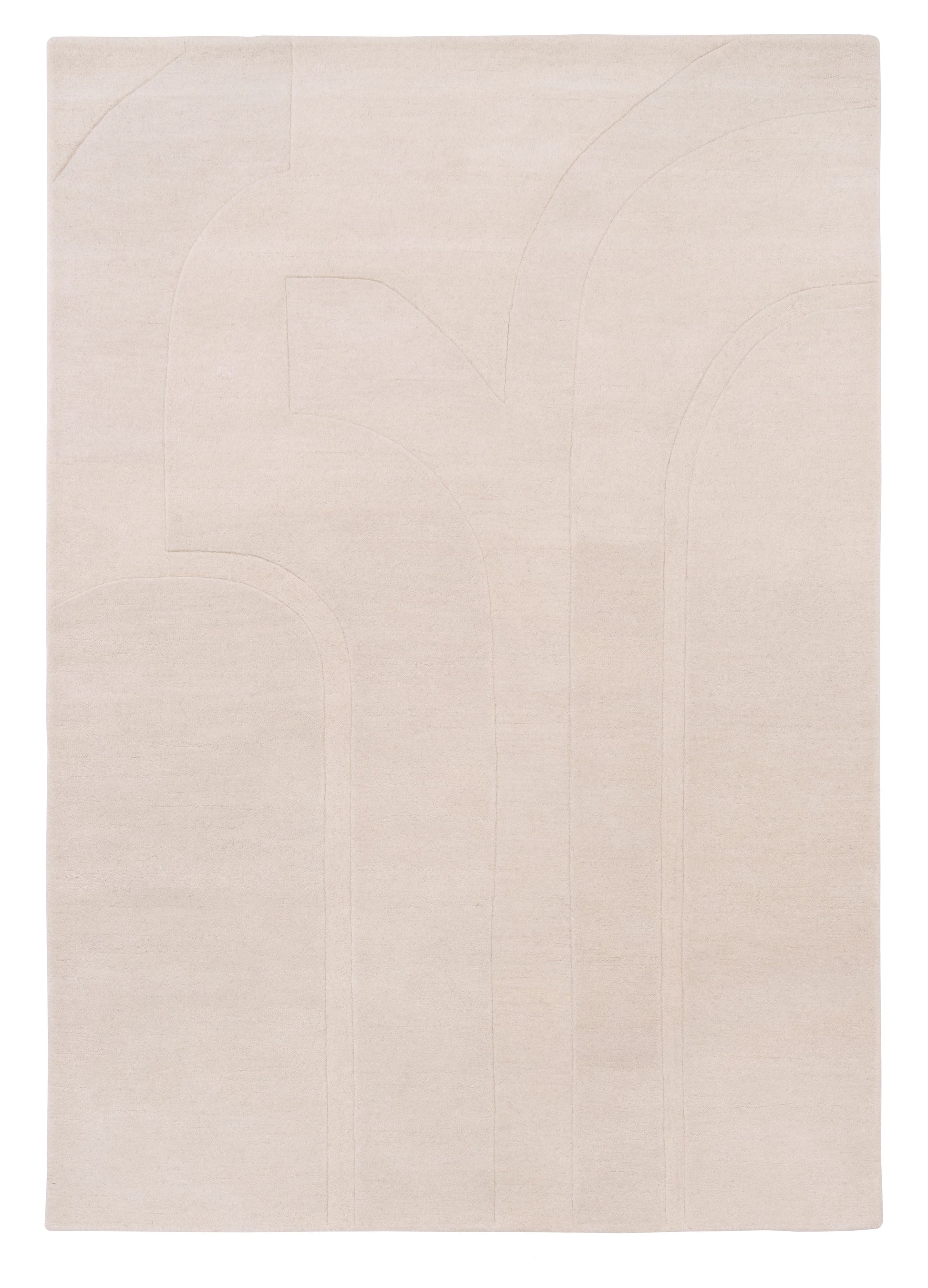 Tapis rectangulaire beige avec motif géométrique en relief, ambiance minimaliste et chaleureuse