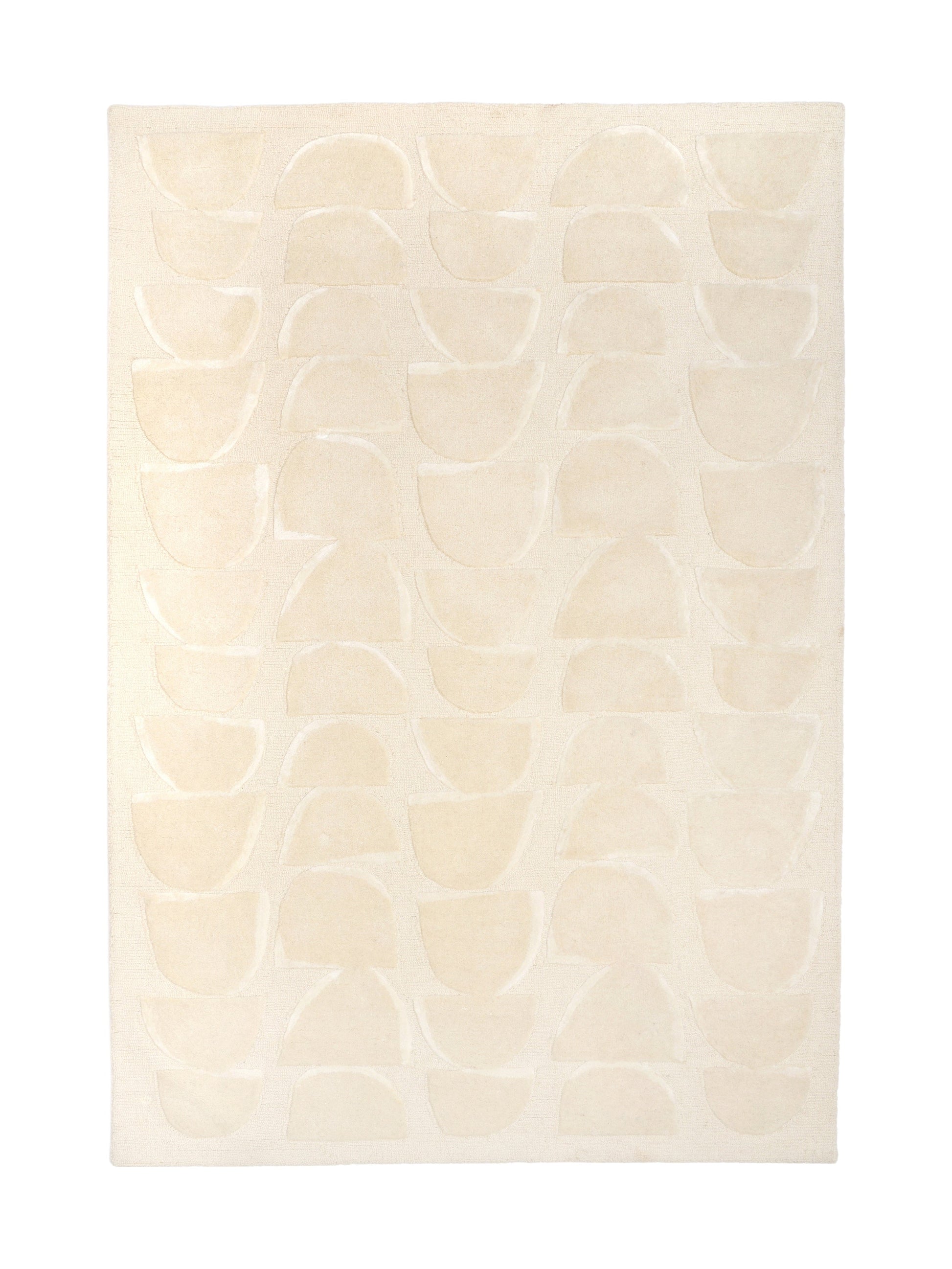 Tapis rectangulaire beige avec motif géométrique en demi-cercles, ambiance douce et épurée