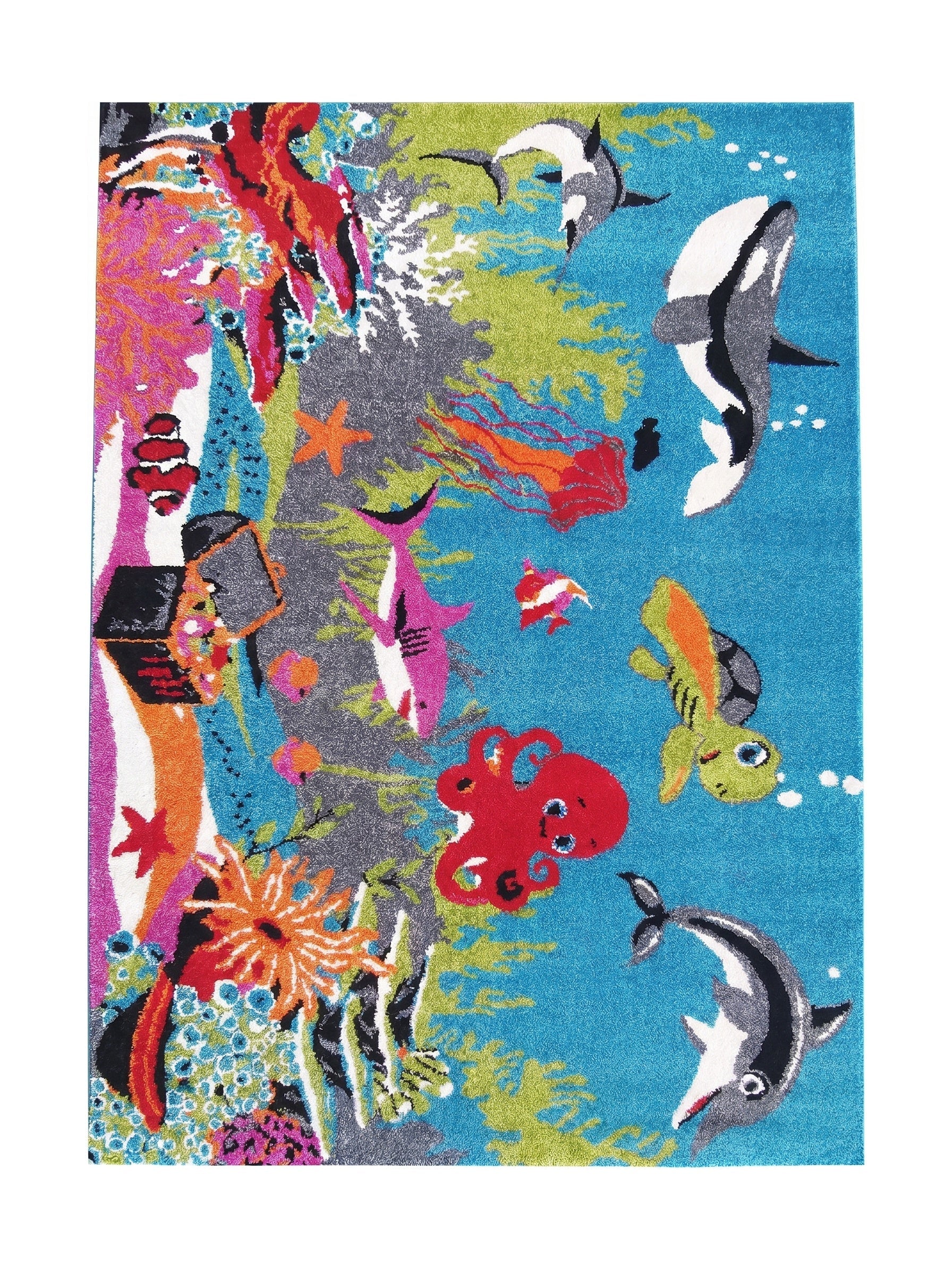 Tapis moelleux bleu vif avec des motifs d'une vie marine colorée : dauphins, requin, tortue, pieuvre et coraux