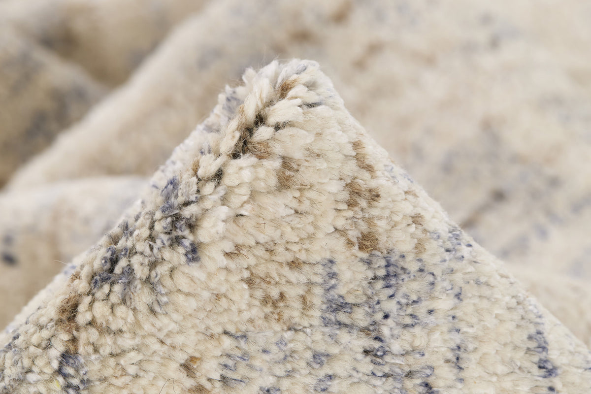 Woll-Viskose-Teppich Creme & Blaugrau - Ricordo, weiteres Detail der Webstruktur