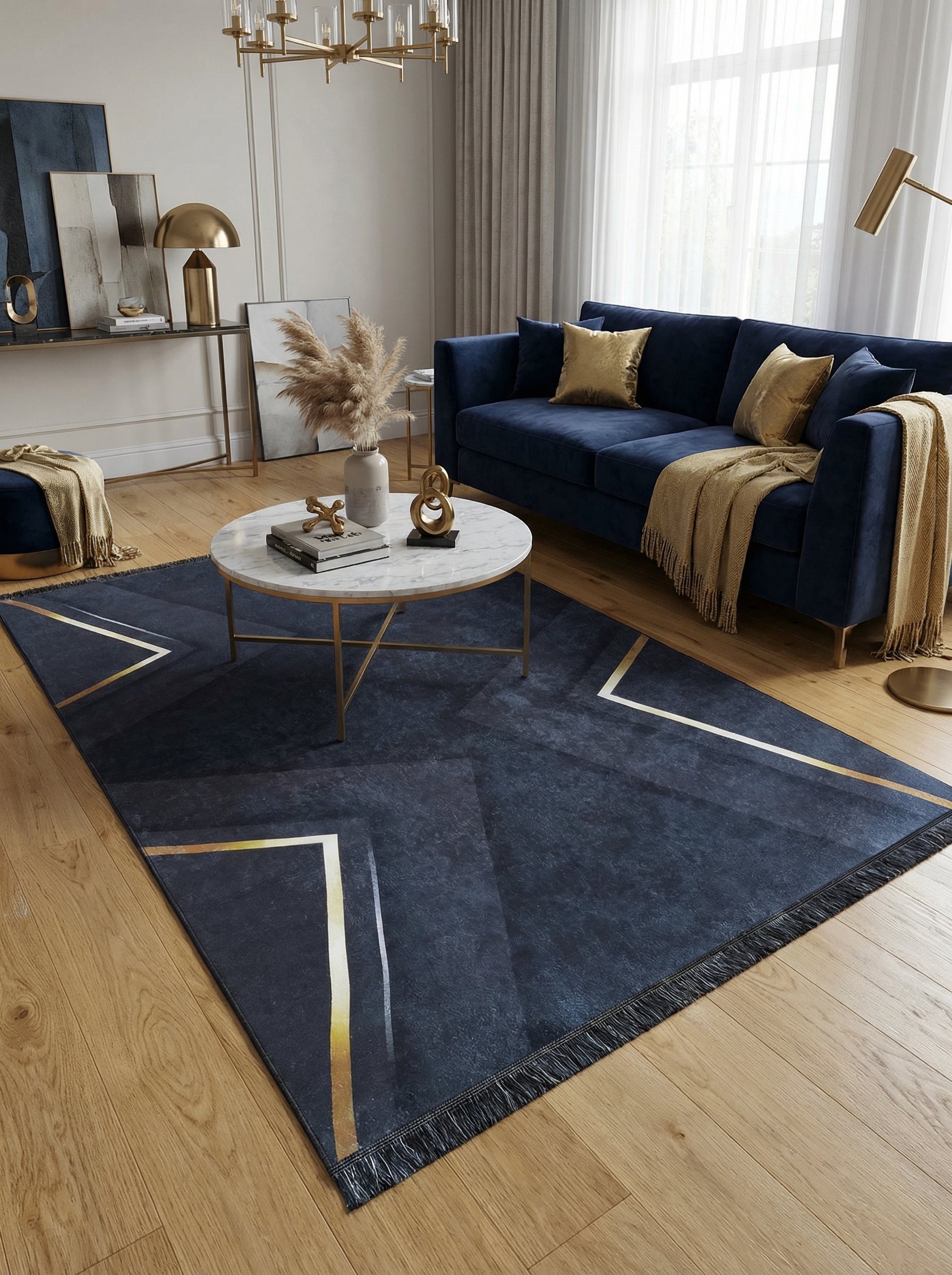 Tapis rectangulaire bleu nuit texturé avec des motifs géométriques dorés et argentés, dans un salon élégant