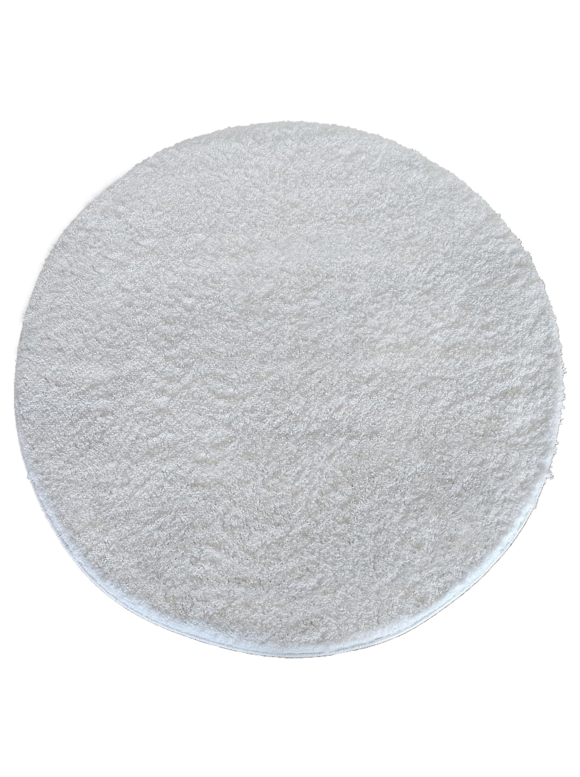 Tapis rond blanc immaculé présentant une texture de fibres douces et une surface uniformément duveteuse