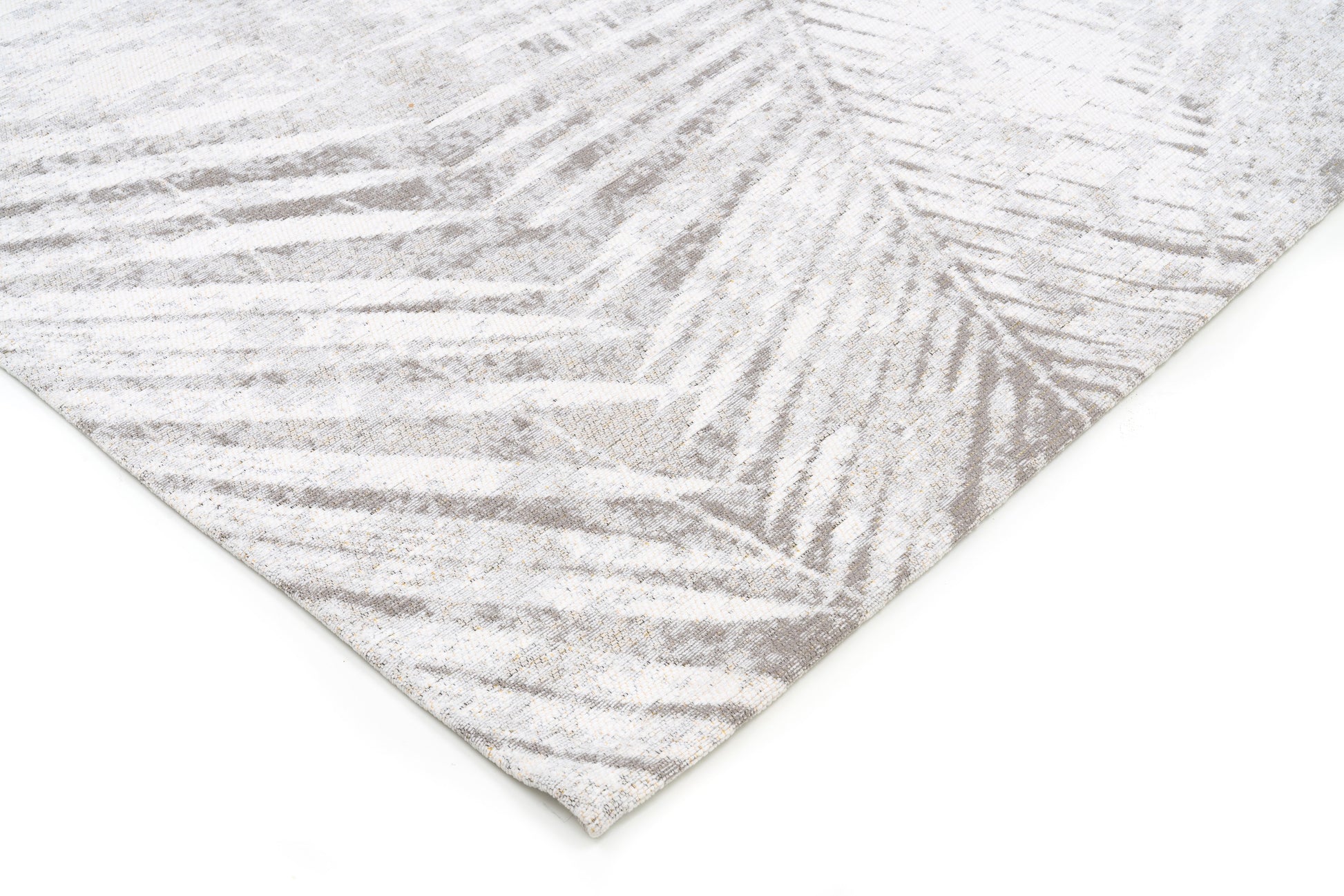 Bordure de tapis avec finition cousue. Couleurs ivoire et gris. Tissu texturé avec motif de feuilles