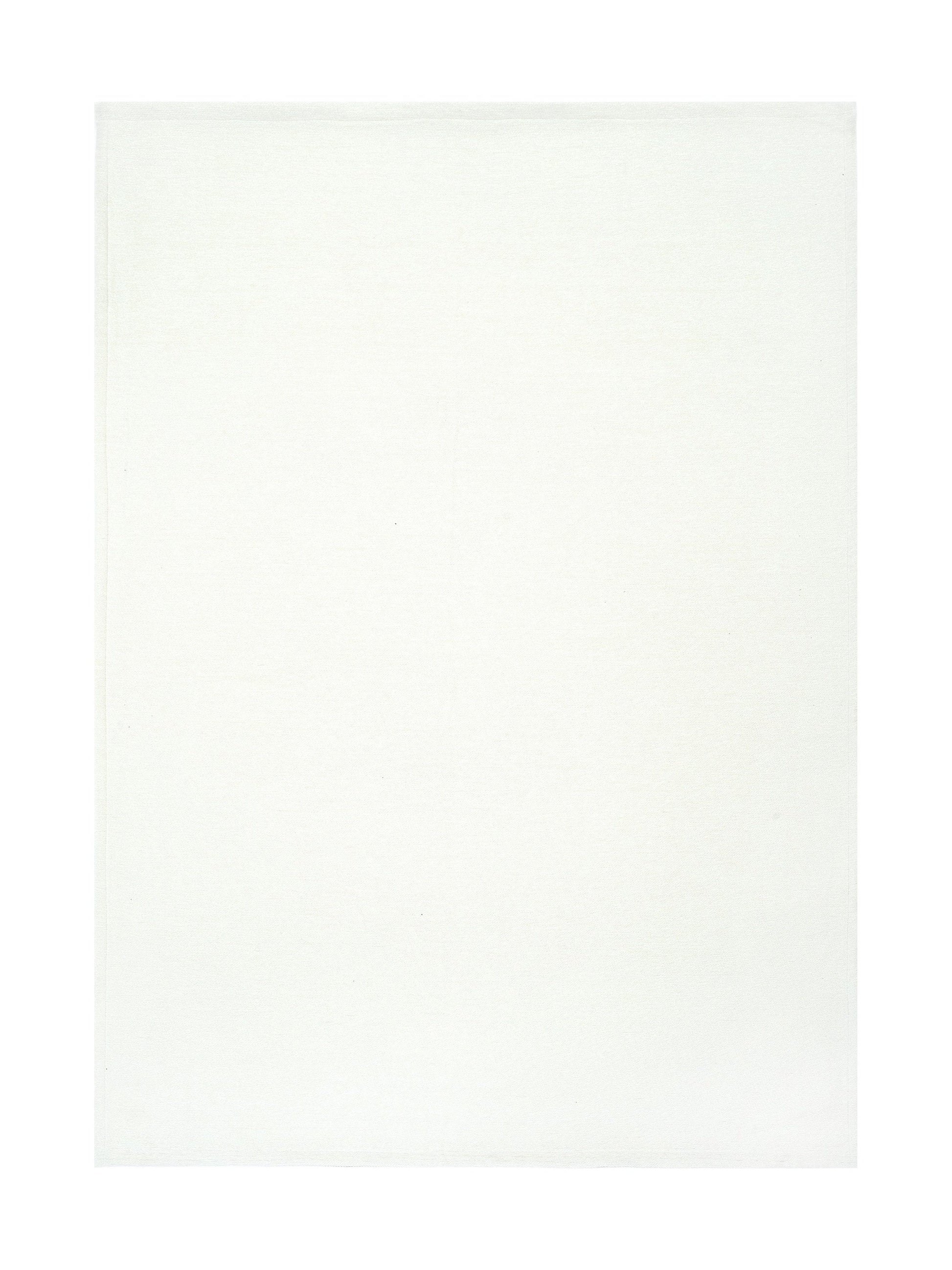 Tapis blanc de style simple, forme rectangulaire, ambiance neutre, idéal pour une pièce épurée