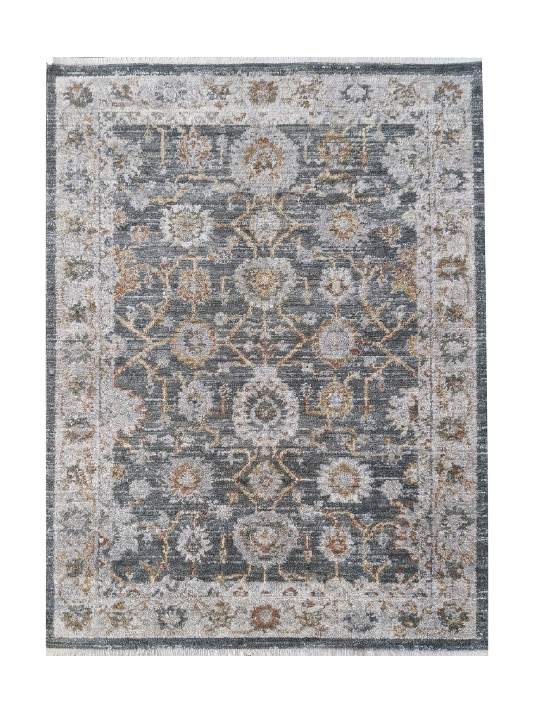 Tapis rectangulaire gris foncé aux motifs floraux et médaillons gris clair et ocre, avec une bordure ornée et des franges