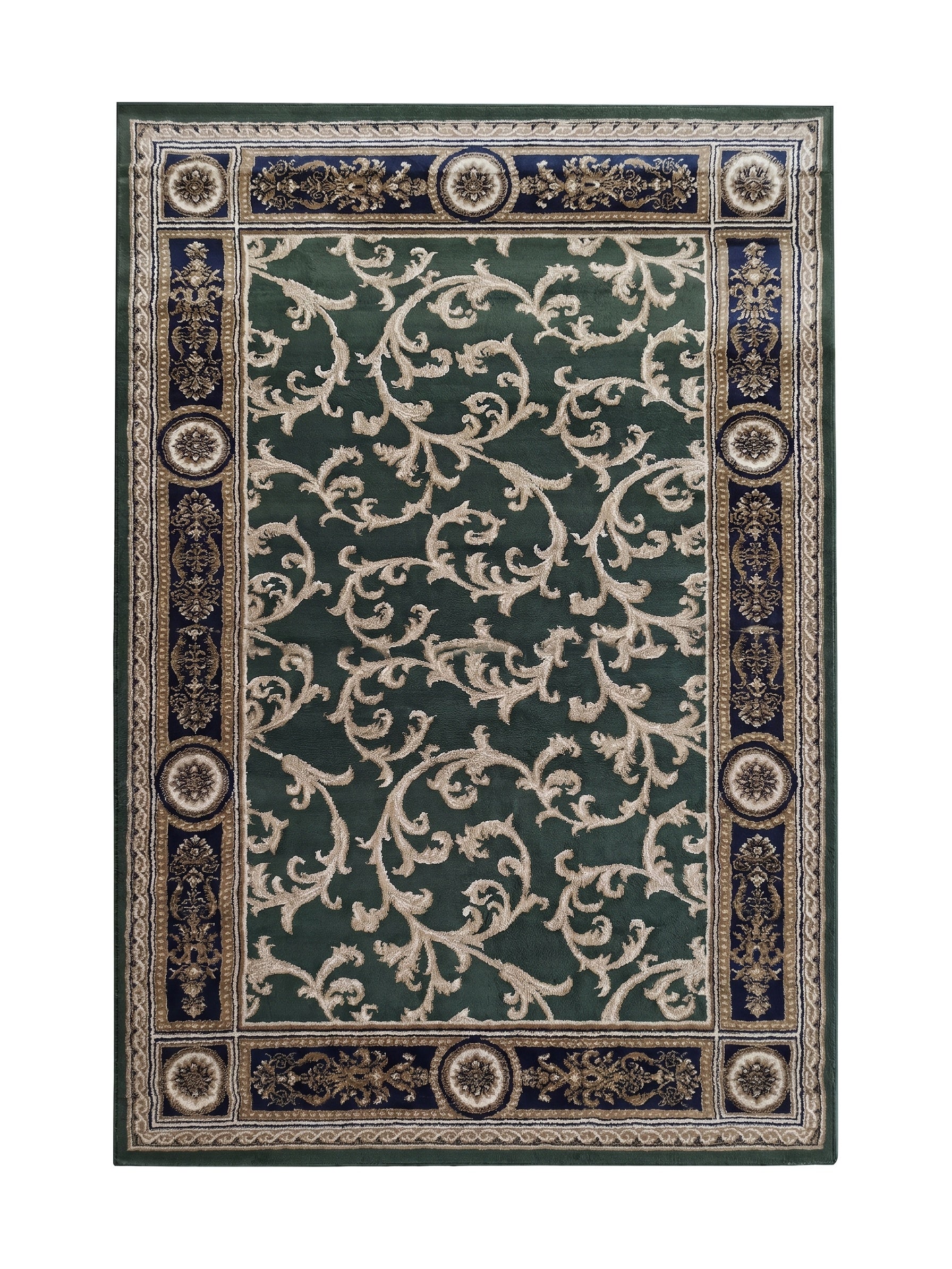 Tapis rectangulaire vert foncé orné de motifs floraux et arabesques crème au centre et d'une bordure complexe bleu marine et dorée