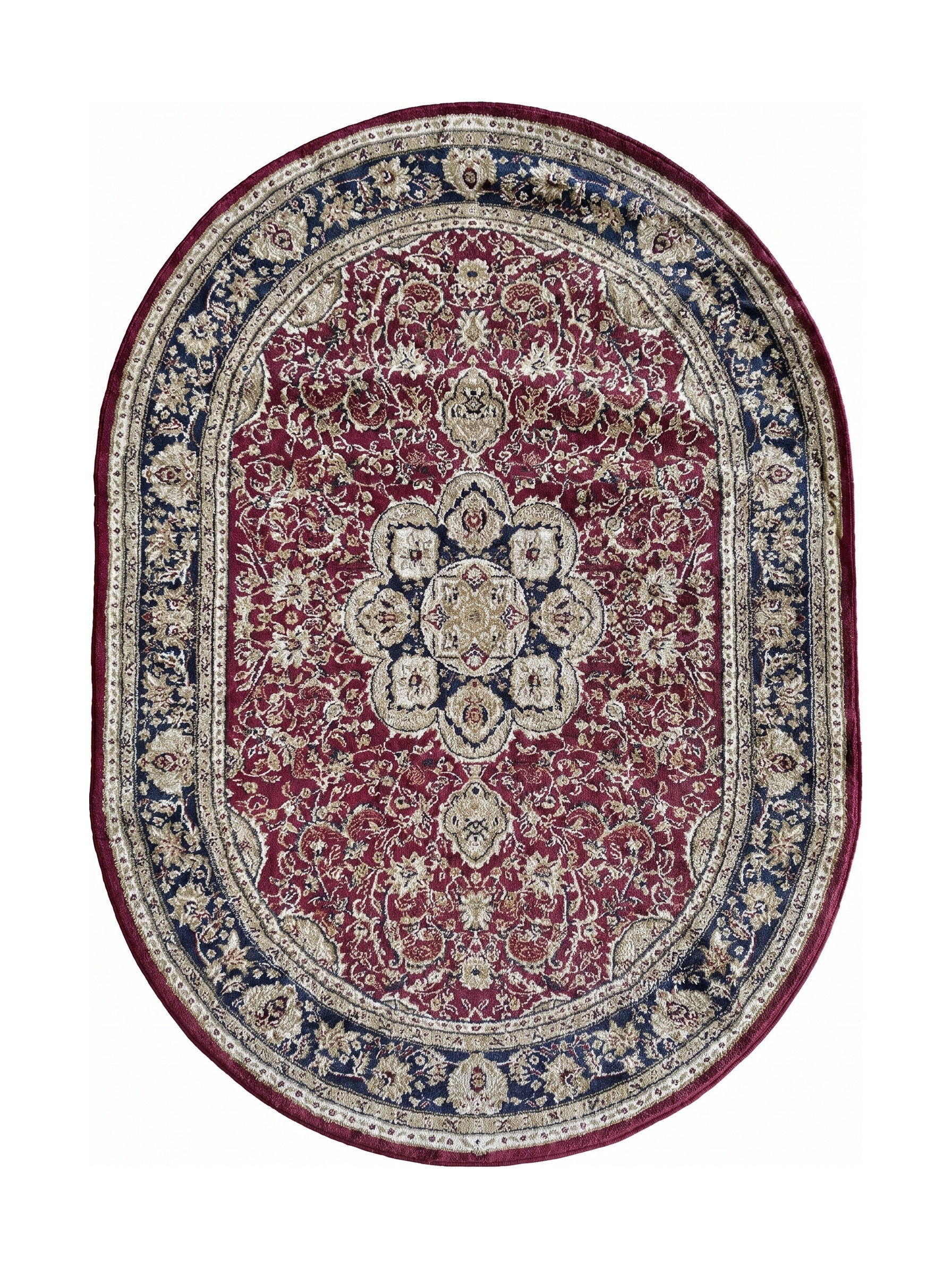 Tapis ovale bordeaux orné de motifs floraux beiges et bleu marine avec un grand médaillon central détaillé