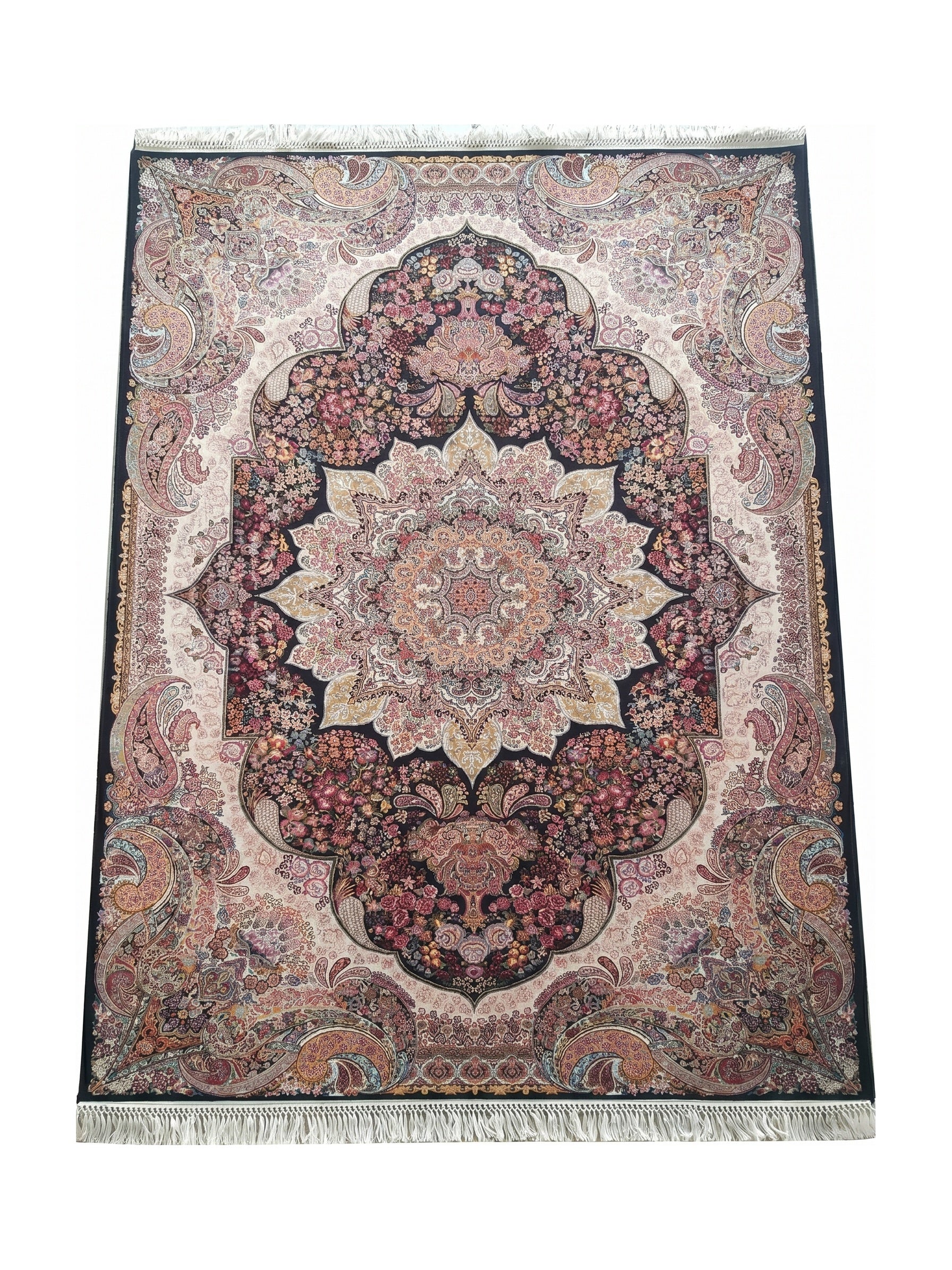 Grand tapis aux motifs floraux et cachemire complexes, avec un médaillon central multicolore sur fond noir, une bordure foncée et des franges