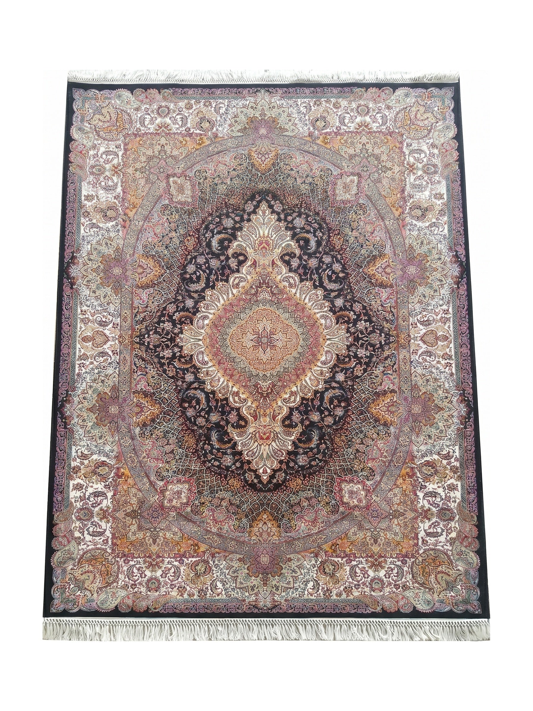 Tapis aux motifs floraux colorés et médaillon central complexe sur fond foncé, avec des franges claires