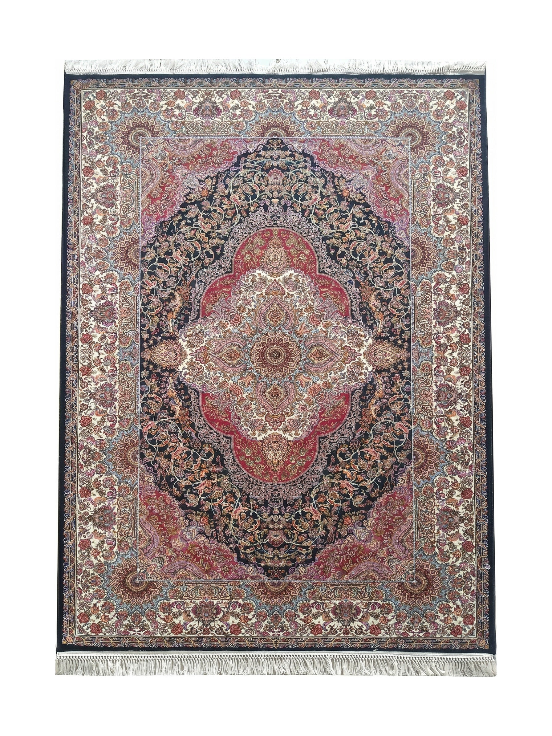Tapis traditionnel orné d'un médaillon central rouge et bleu sur fond noir, motifs floraux et bordures à franges claires